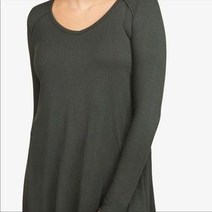Perfect condition Jessica Simpson Nursing Shirt - Green, Ribbed - XS